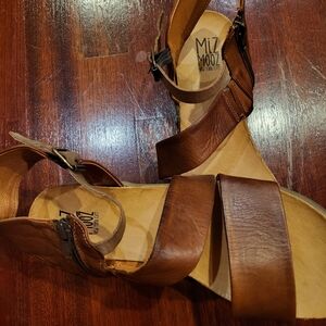 Miz Mooz Sandles